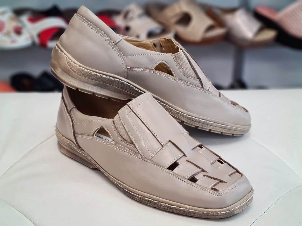 Sandale barbati piele bej Liviu biashoes.ro imagine reduceri